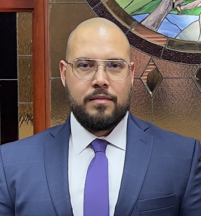 Mtro. Gilberto Moreno Zambrano